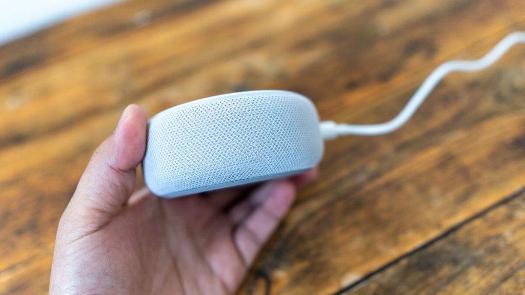 Echo Dot第3世代のモノラルスピーカー