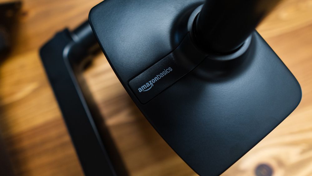 Amazonベーシックのロゴ