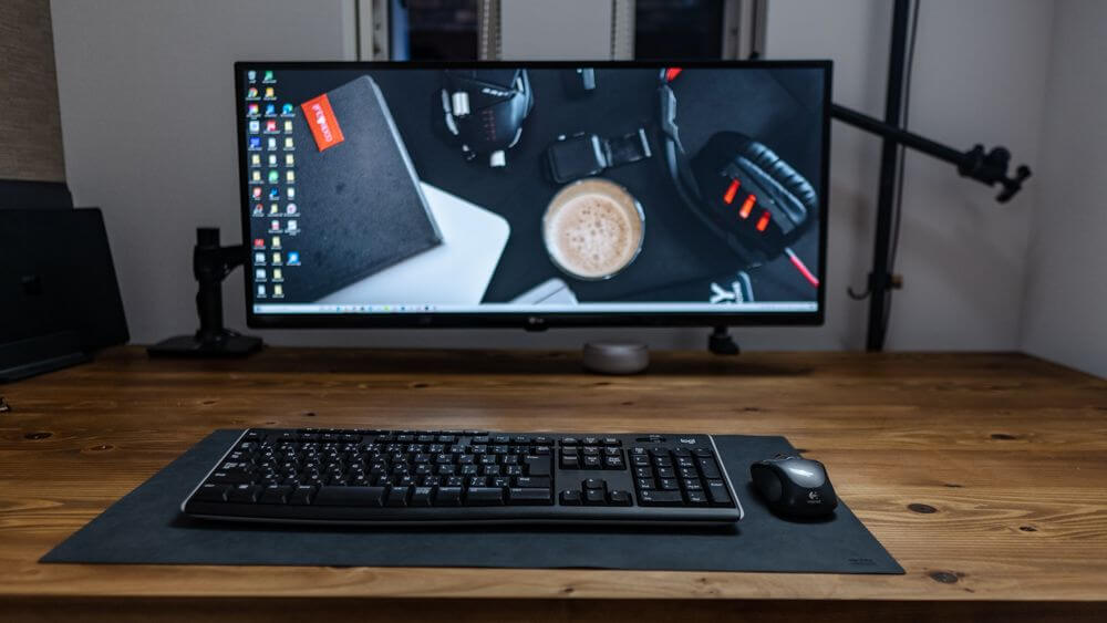 モニターアームの取り付図け